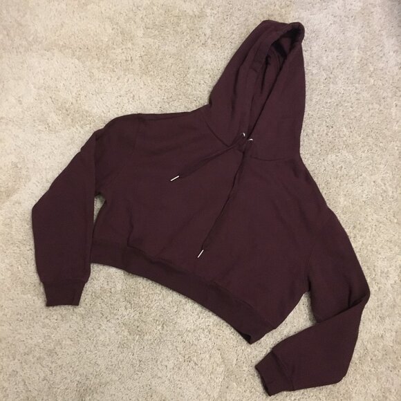 Soft Burgundy Cropped Pullover Hoodie - Picture 11 of 15